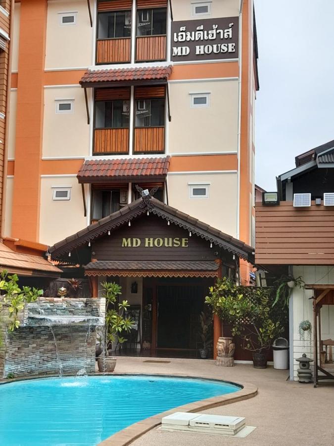 Md House Hotel Csiangmaj Kültér fotó